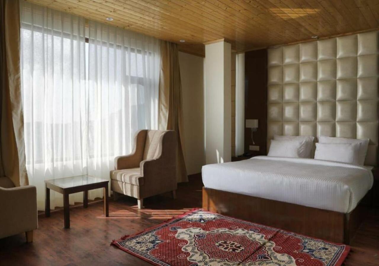 The Alpine Retreat Hotel Shimla Exterior foto